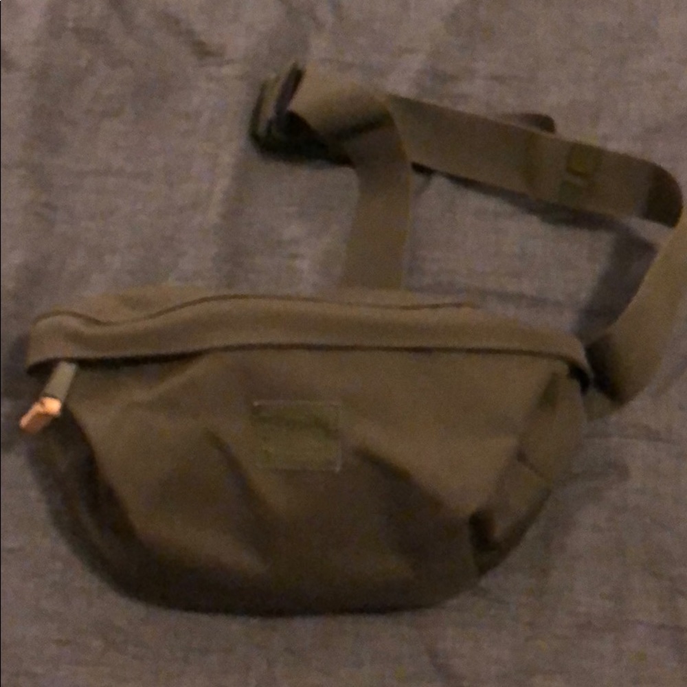 Herschel Hip Pack